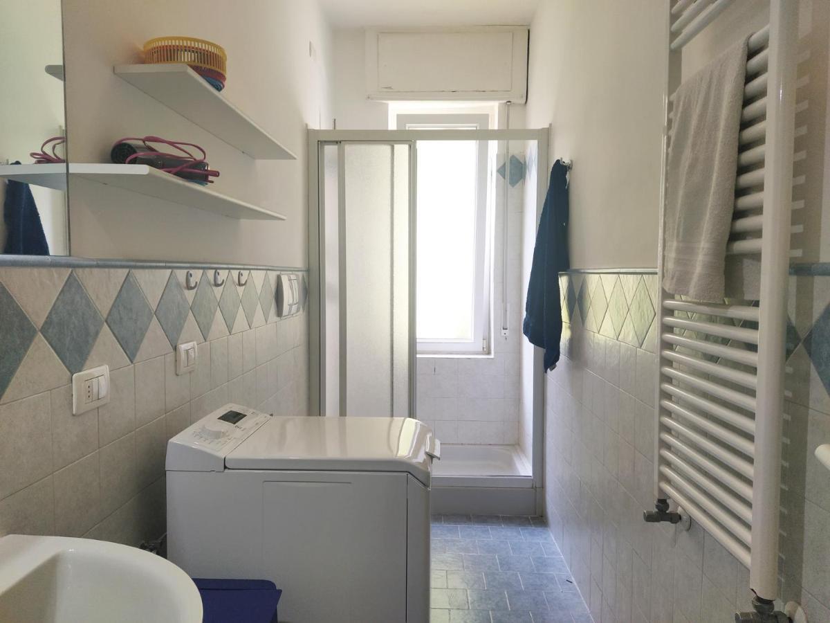 Michela Apartment Sea View Levanto Luaran gambar