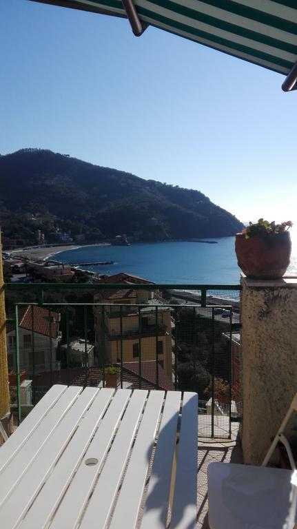 Michela Apartment Sea View Levanto Luaran gambar